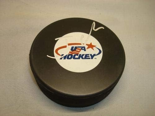 Johnny Gaudreau podpísal tím USA hokejový puk podpísaný PSA / DNA COA 1A-podpísané puky NHL